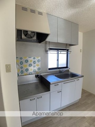 フォーブルⅢ[2DK/42.36m2]のキッチン