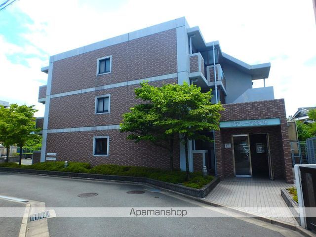 アデレード2番館の外観写真