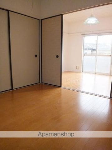 岩井マンションの内装写真