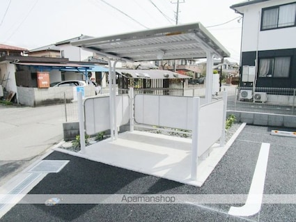 山梨県甲斐市万才[2K/34.01m2]の外観3