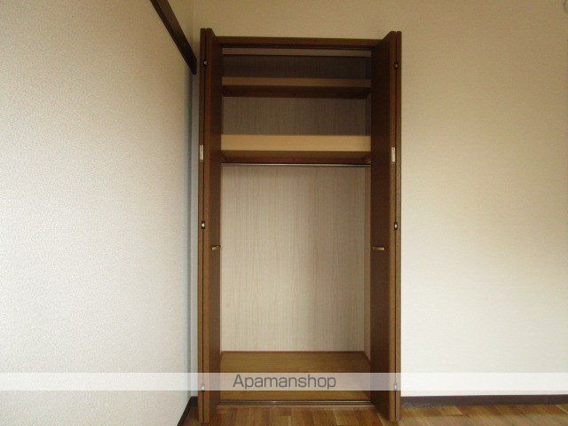 AVANTI Vの内装写真