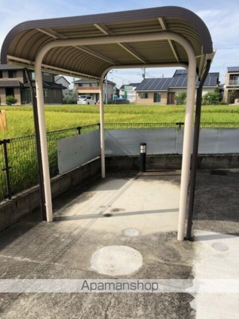 レオパレスＥｉｒｅ[2DK/40.95m2]の共用部1