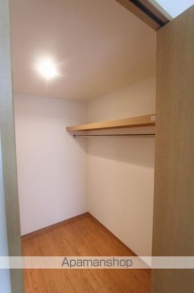 リースランド上林[1DK/33.35m2]の収納
