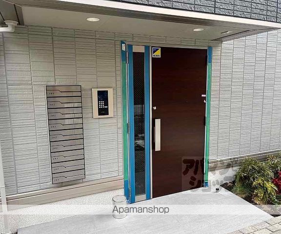 GESUND桂の玄関写真