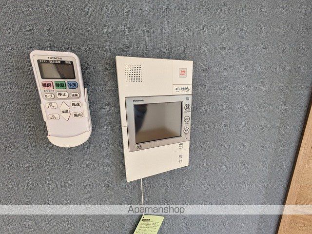 YELL RESIDENCE 横川新橋の内装写真