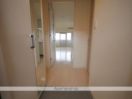 プレサンス泉アーバンゲート[1K/34.92m2]の玄関