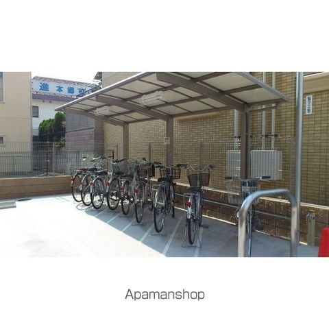 アールズコート本郷駅前の内装写真
