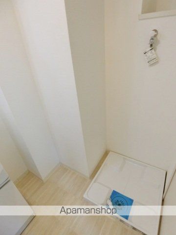 I・REWARD観音町の内装写真