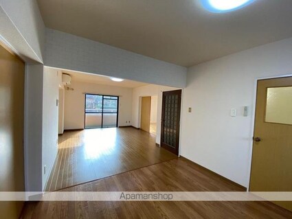 香川県高松市新北町[3LDK/74.4m2]の内装2