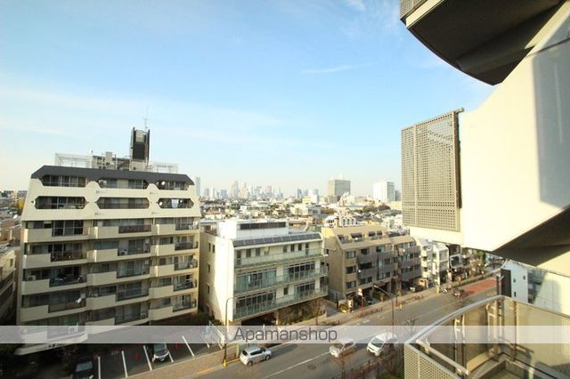 コラム神泉の内装写真