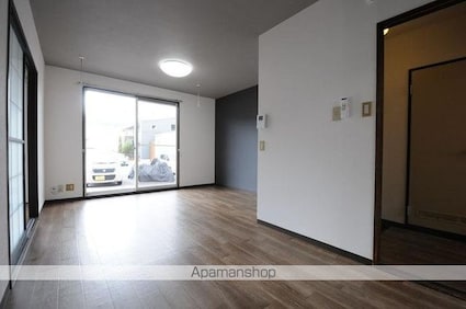 フレグランスカサイＣ棟[2LDK/57.8m2]のリビング・居間