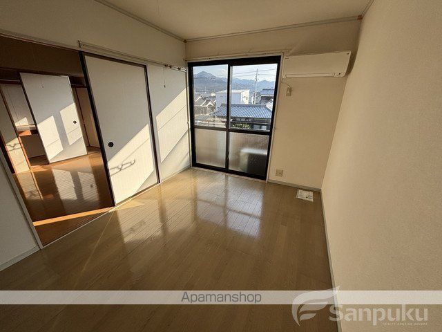 グリーンパークハル B棟の内装写真