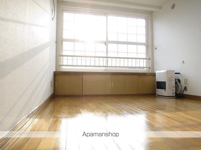 ソシアルトミイNO.73の内装写真