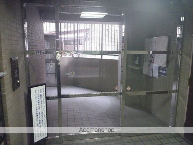 ガラ・シティ高井戸の外観写真