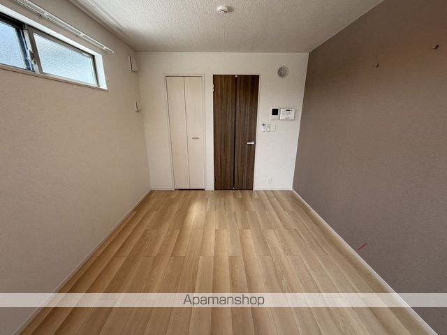 ラフレシール ウエストの内装写真