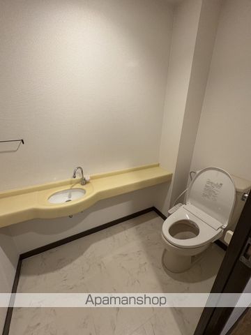 コンソロールIの内装写真