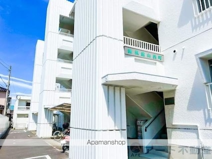 緑風館山西町[2DK/45m2]のエントランス3