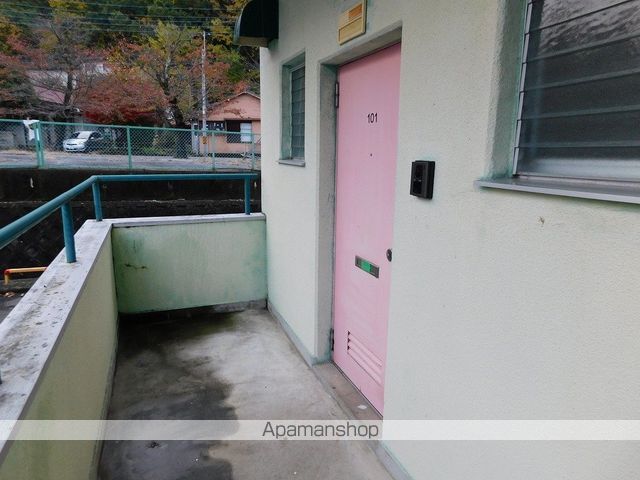 レジデンスモチヅキ A棟の外観写真