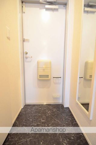 クレイノミュートス テセラIIの内装写真