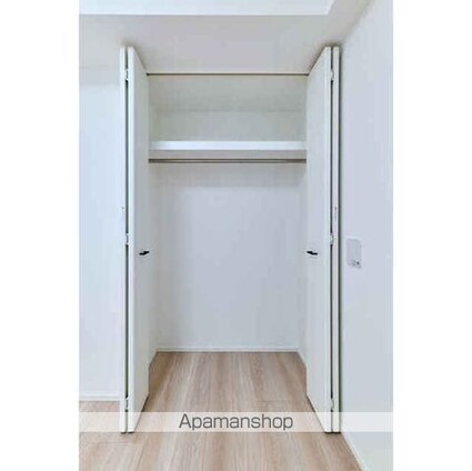 クラリティア西日暮里[2LDK/51.02m2]の収納