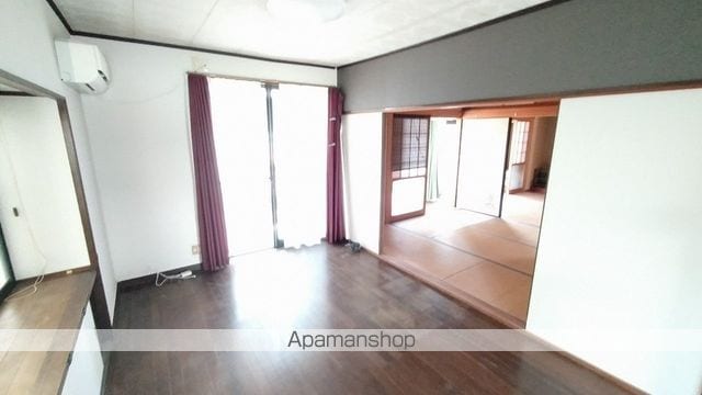 中川貸家の内装写真