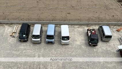 和歌山県和歌山市紀三井寺[2LDK/62.27m2]の駐車場1