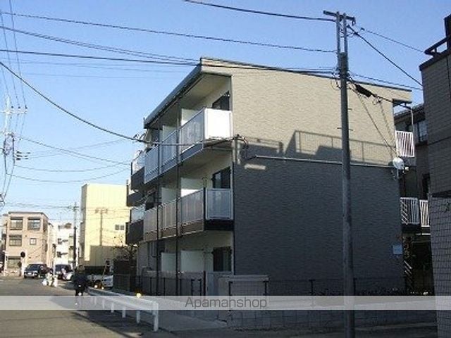 レオパレスサニーハウス石川の外観写真