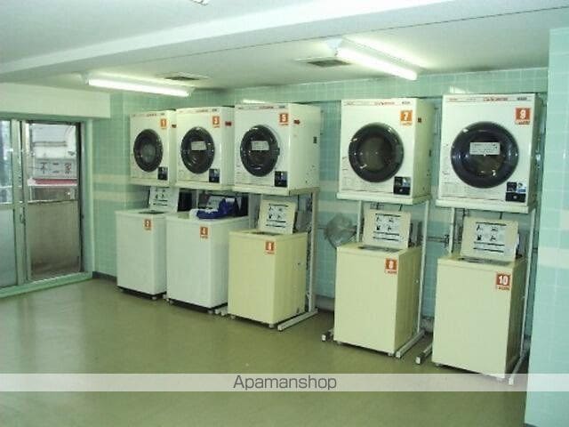 スカイコート横浜日ノ出町の内装写真