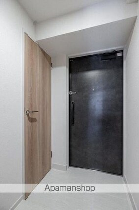 リーフシティ市川　ザ・レジデンス[2LDK/54m2]の玄関