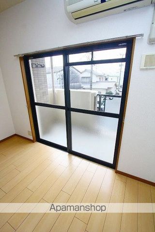 STELLA MINAMIの内装写真