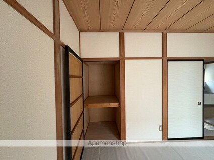 長野県長野市合戦場２丁目[3K/49.43m2]の収納