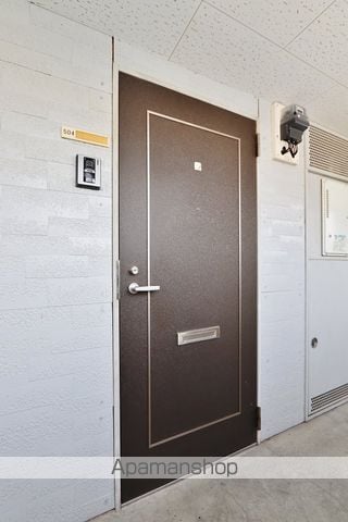 カリマハイツの玄関写真