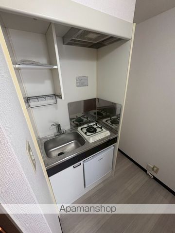メゾン紀三井寺Iの内装写真