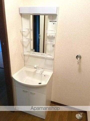せせらぎハイツII三宅の内装写真
