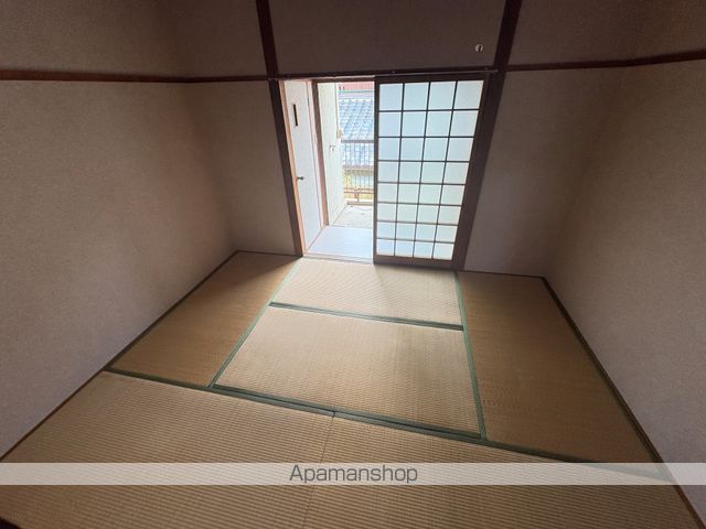 清水ハイツの内装写真