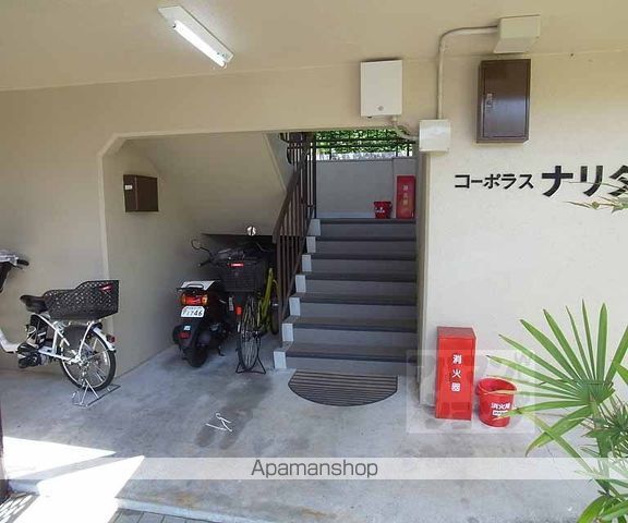 コーポラスナリタの外観写真