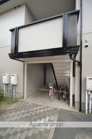 ディアス川内B棟の玄関写真