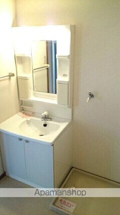 リバーサイド本山　Ｂ[2LDK/65.64m2]の洗面所