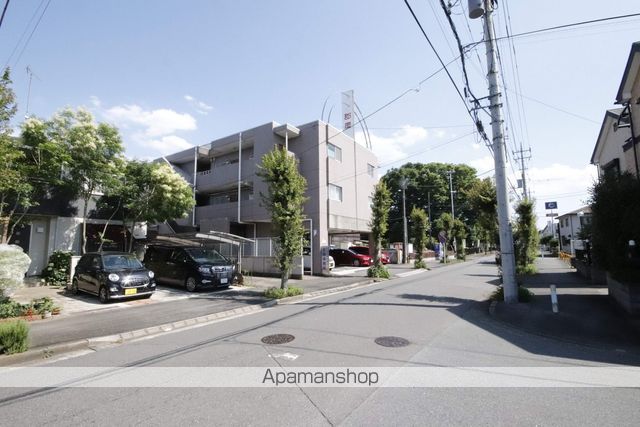 郡慶マンションの外観写真