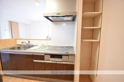 サンライズヤマダ　Ｃ棟[2LDK/55.71m2]のキッチン