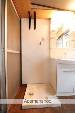 射水市庄西町一丁目5-12戸建の内装写真