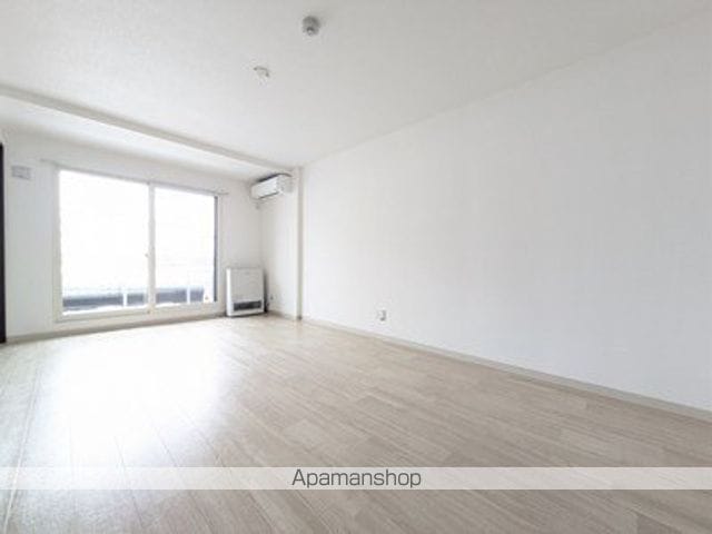 ラディア山鼻の内装写真