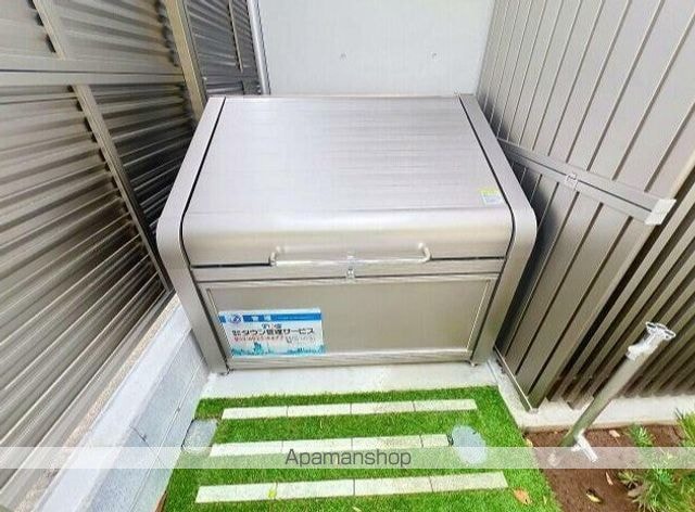 コリーヌ駒場池尻[2LDK/57.48m2]の共用部1