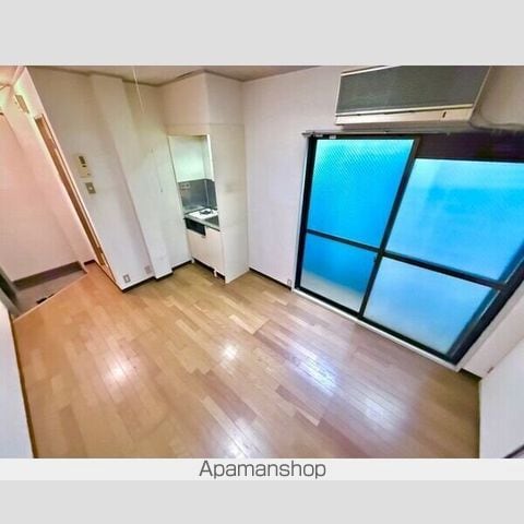 L&J今村の内装写真