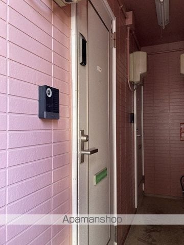 ワインシェル寺尾の玄関写真