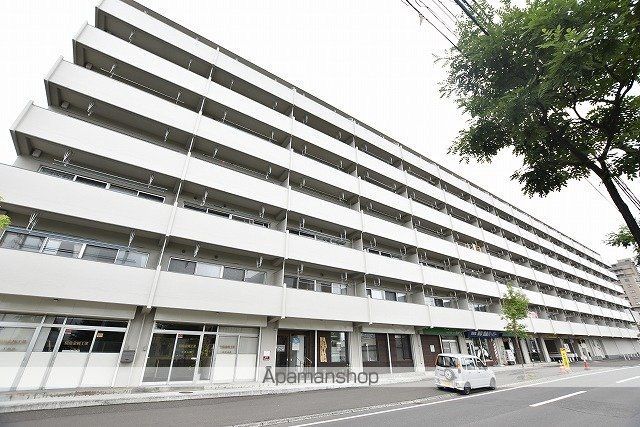 ファミール札幌の外観写真