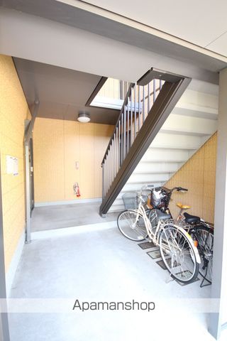 グリーンゲーブルス 参番館の玄関写真