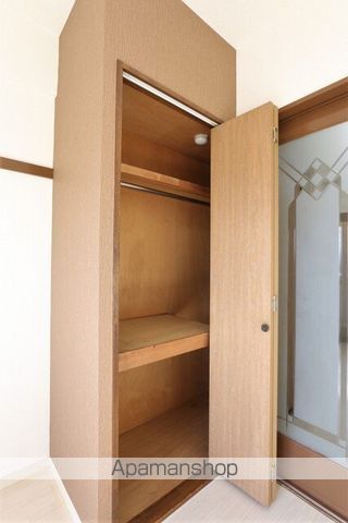 ベルエアー鷹子[1DK/30.6m2]の収納