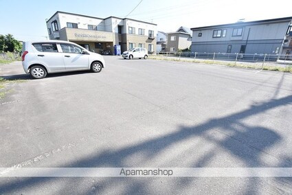 プレスト壱番館（プレストイチバンカン）[2LDK/57.9m2]の駐車場