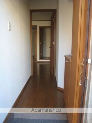 クレストール鈴鹿[2DK/46.06m2]の玄関